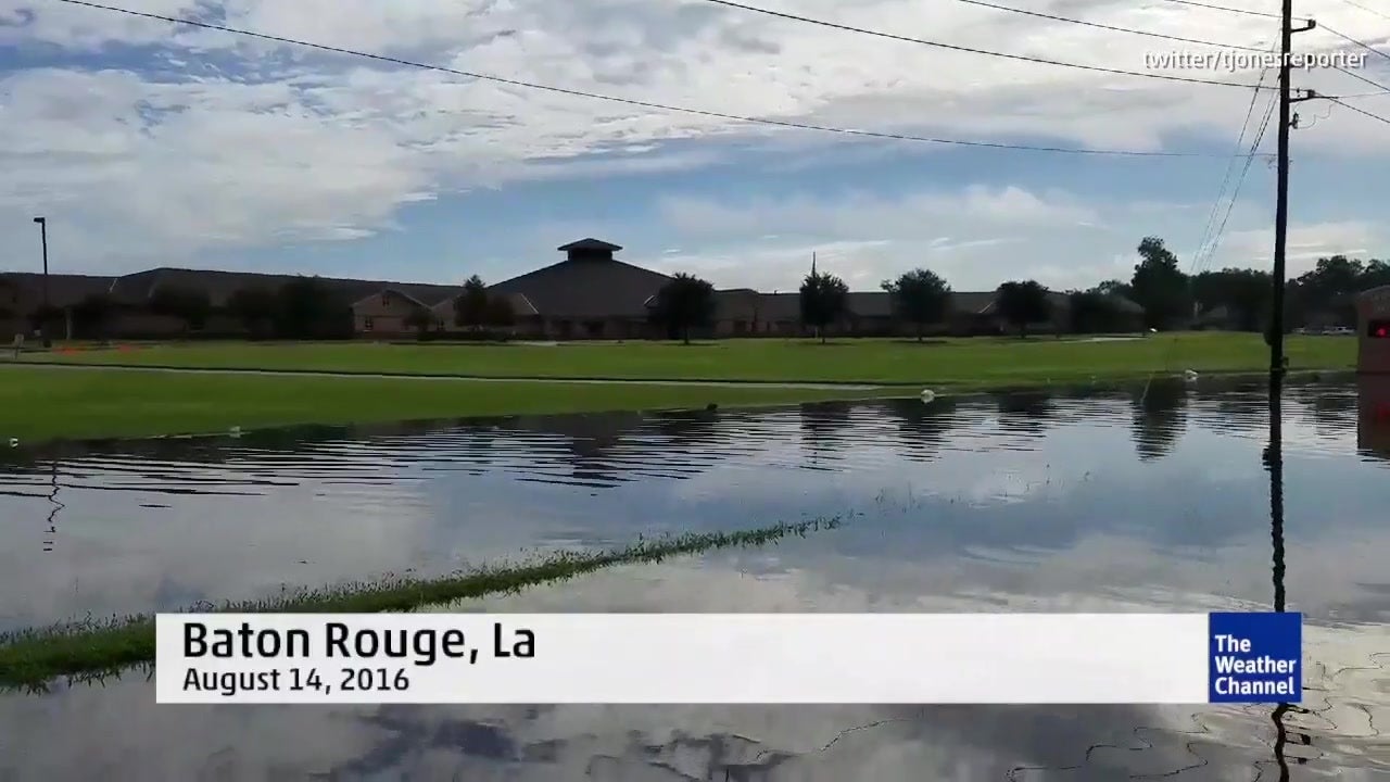 Tiger Bend Road Hit By Flooding In Baton Rouge The