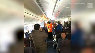 Passengers Trapped on Plane for More Than 14 Hours in Brutal Cold The