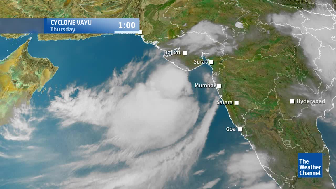 Cyclone Vayu Live Updates: Vayu Moves Away; Likely to Take U-turn and Hit  Gujarat on Tuesday | Weather.com