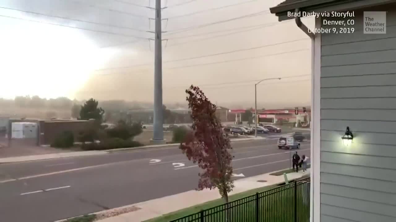 Denver Hit by Huge Dust Storm Brought by Cold Front The Weather Channel