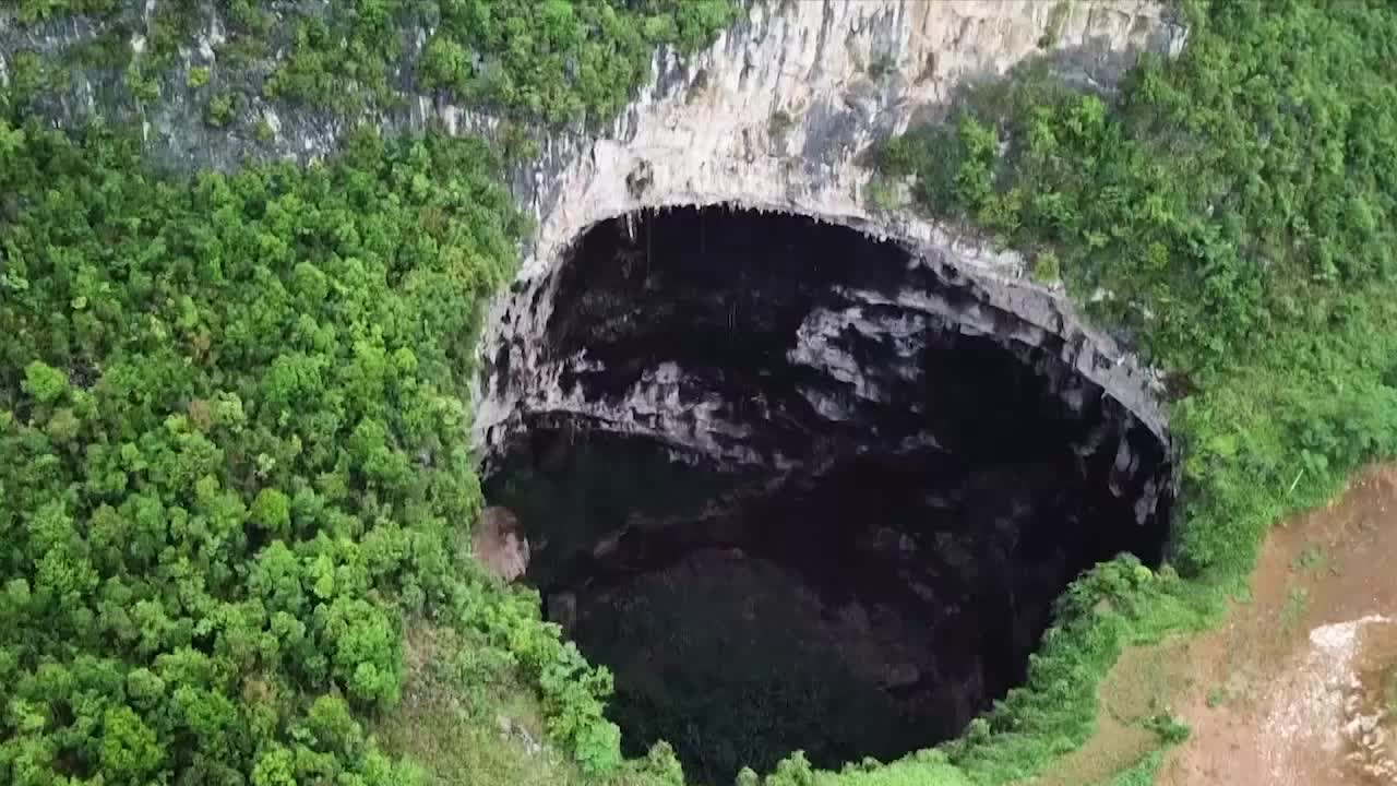 Deepest Sinkhole In The World