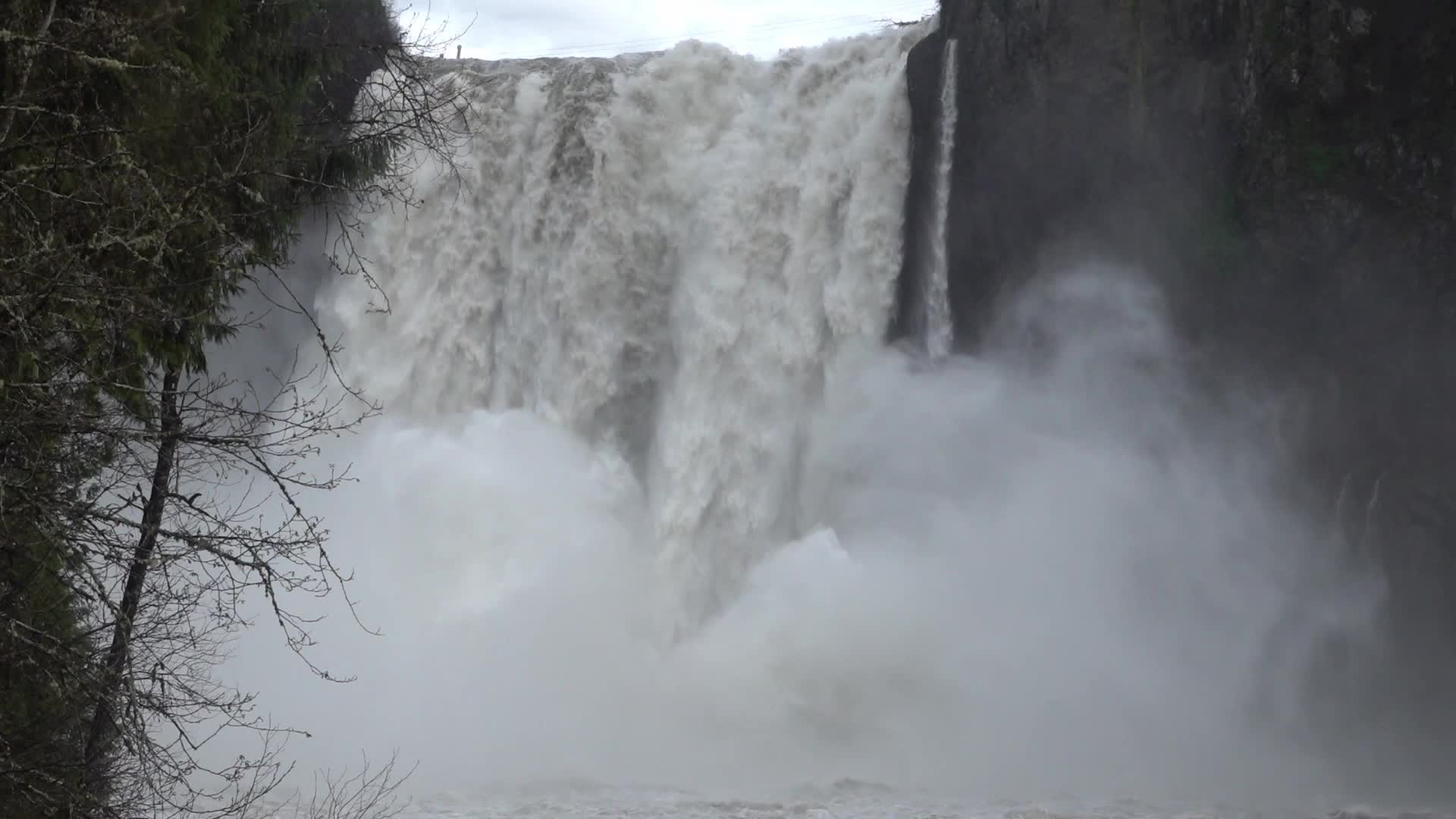 Watch Waterfall Rages After Heavy Rain Videos From The Weather Channel Weather Com