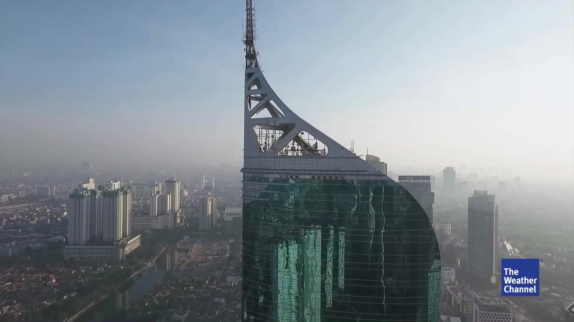 Jakarta Wird Vom Erdboden Verschluckt Indonesien Sucht Eine Neue Hauptstadt Artikel Von The Weather Channel Weather Com