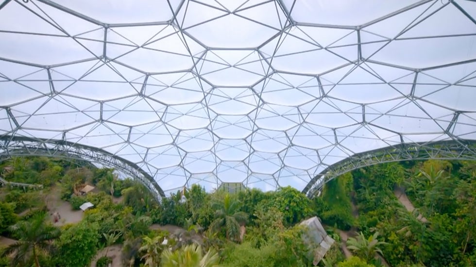 [Image: greenbubblehouse2.jpg?v=at&w=1280&h=720]