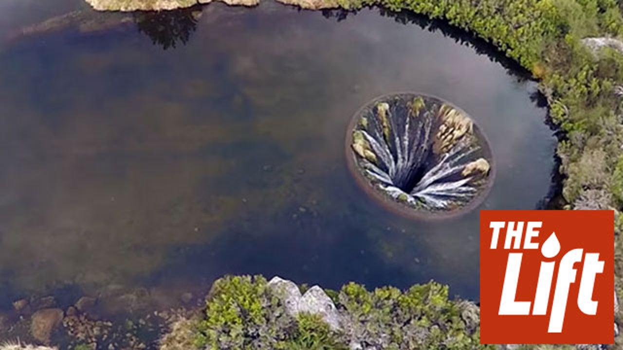 Дырявое озеро в португалии Дырявое озеро в португалии