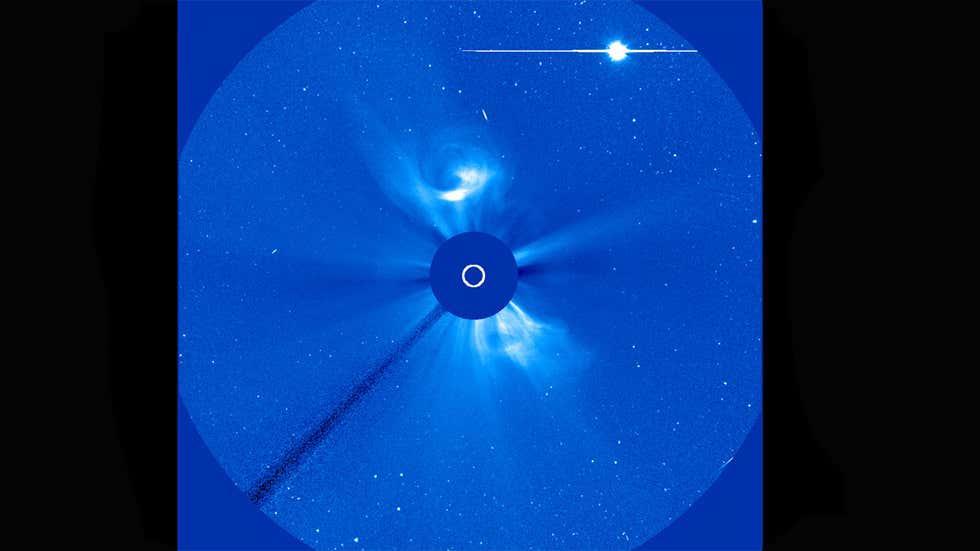 Huge Sun Explosion Captured by NASA Photos | The Weather Channel