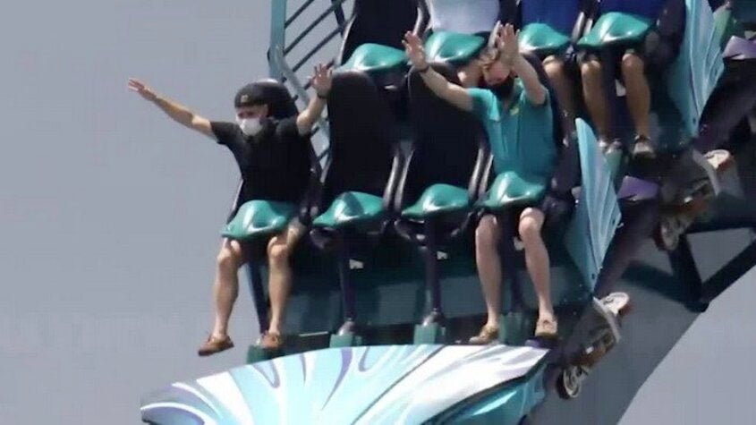 SeaWorld Tests Face Masks on a Roller Coaster The Weather Channel