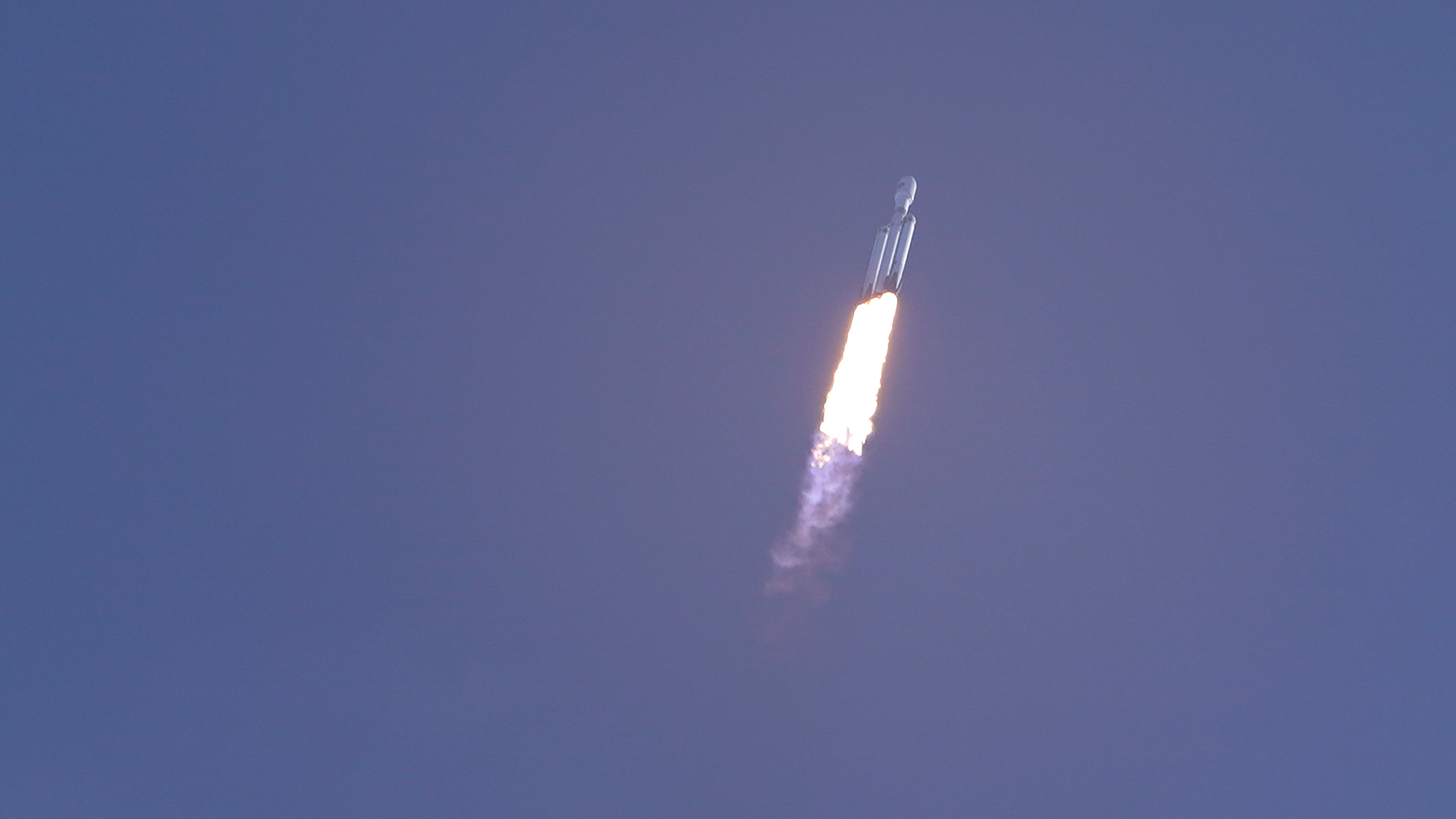 A SpaceX Falcon Heavy rocket lifts off from pad 39A at the Kennedy Space Center in Cape Canaveral, Fla., Tuesday, Nov. 1, 2022. (AP Photo/John Raoux)