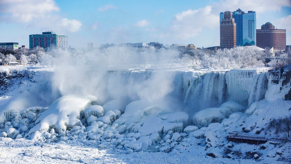 Weather Niagara Falls April 8 2025