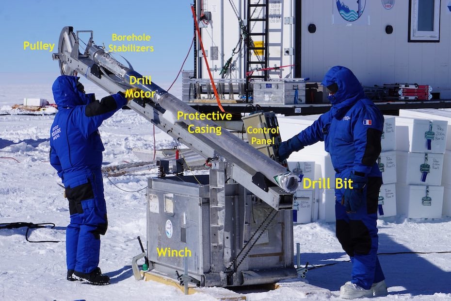 The Trapanelle ice corer at the PALEO site