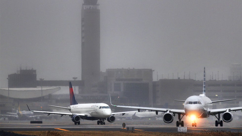 Resultado de imagen para Winter Storm Harper airlines