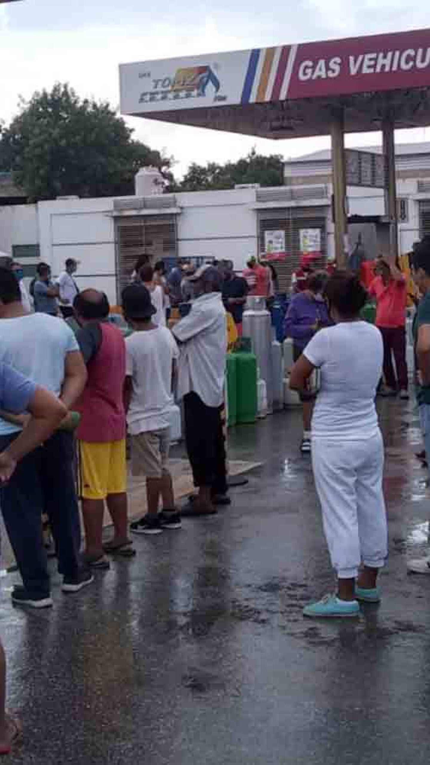 hurricane delta prompts evacuations in