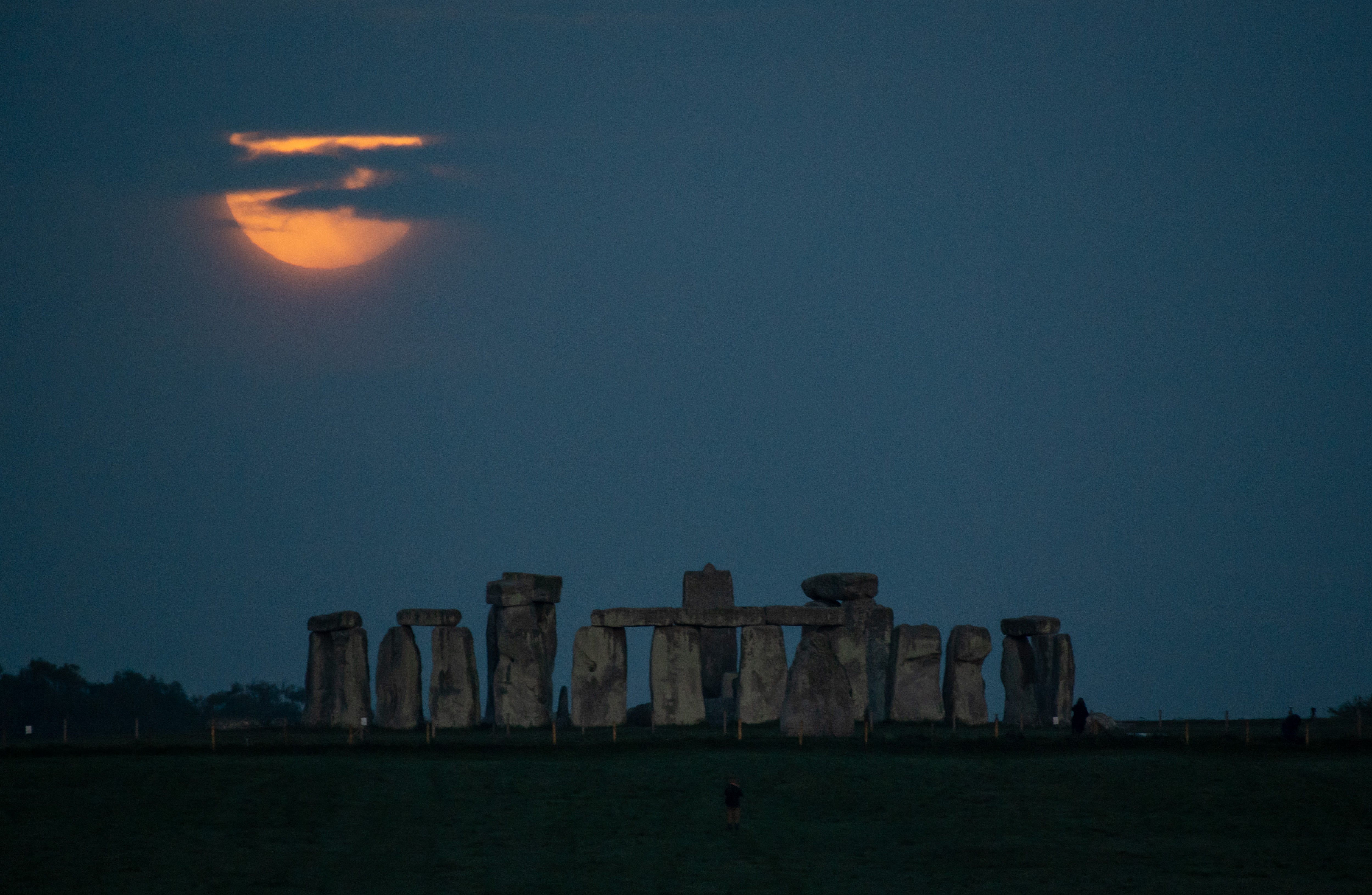 May Moon Magic Spectacular Photos Of Total Lunar Eclipse And Flower Moon From India And Around The World Photos The Weather Channel