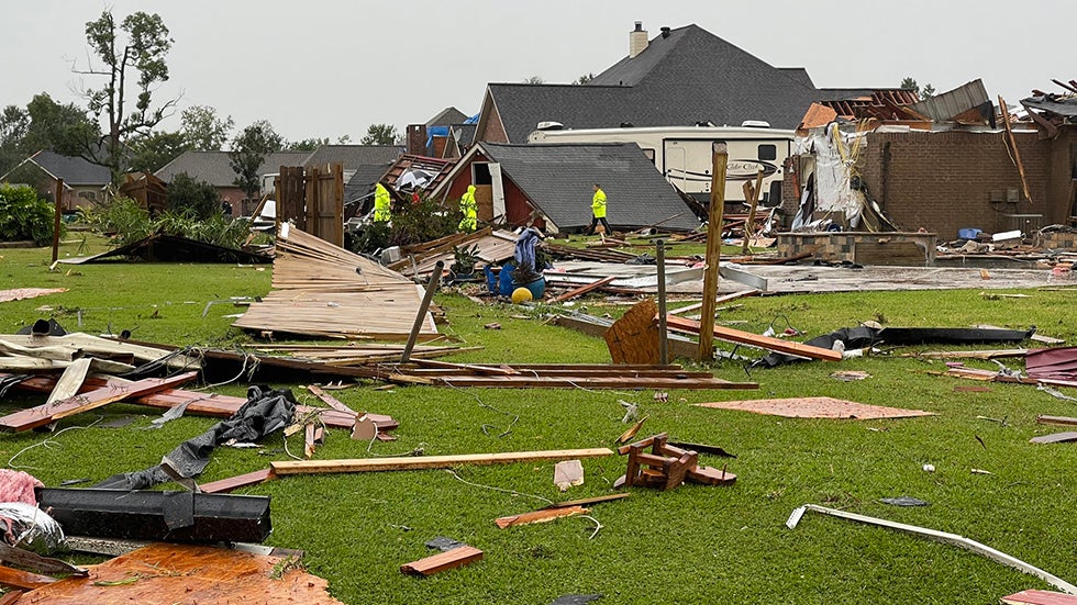 One Hurt, Dozens of Homes Damaged as Storms Roll Across Texas, Louisiana |  The Weather Channel