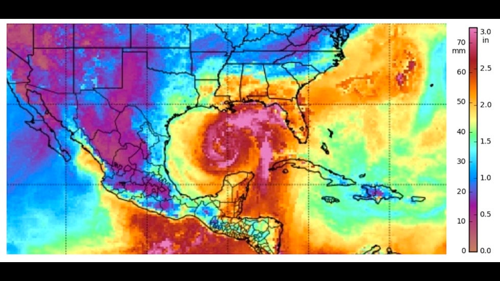 Precipitable water with Cristobal, 17Z 6/6/20