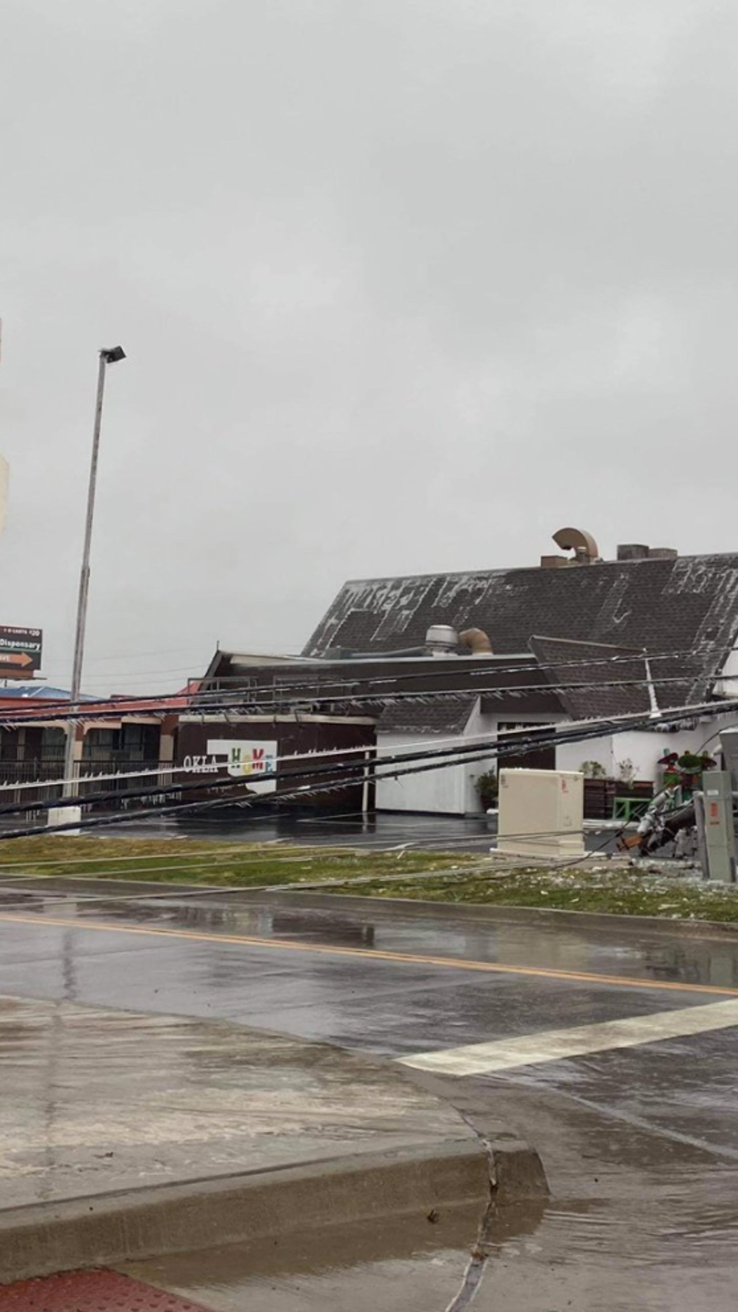 Hundreds Of Thousands Still In The Dark After Icy Winter Storm Slams Oklahoma Texas Panhandle The Weather Channel Articles From The Weather Channel Weather Com