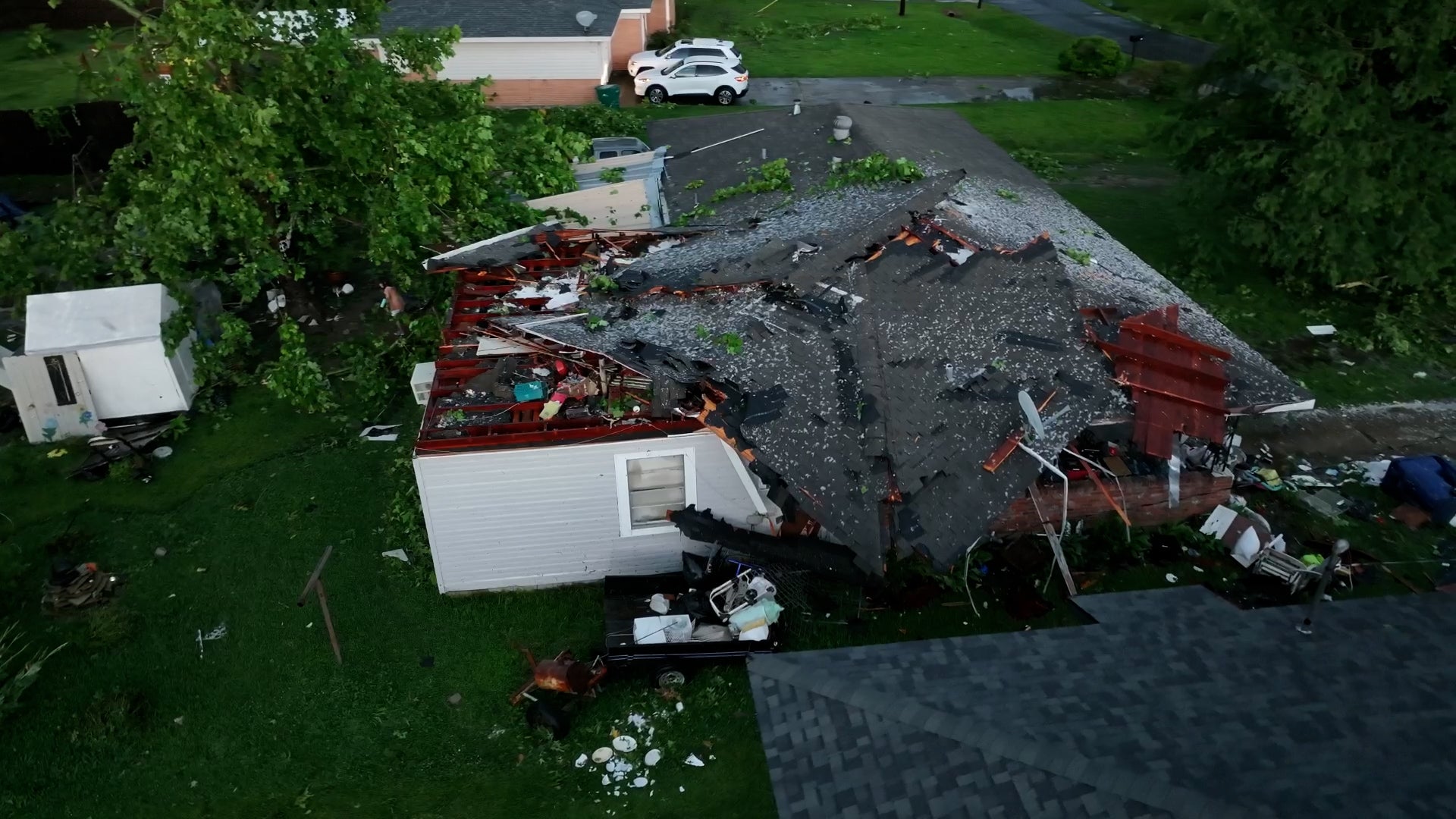 Tornadoes Rip Through Louisiana; Water, Power Outages Ensue – Videos from CBS26