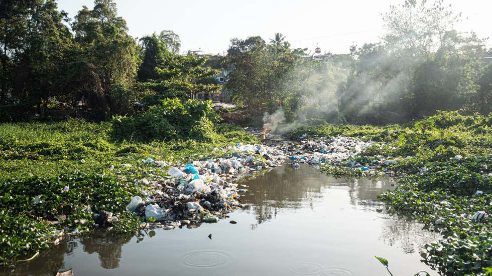 Innovative Device Cleans Rivers Before Trash Reaches Ocean | The ...