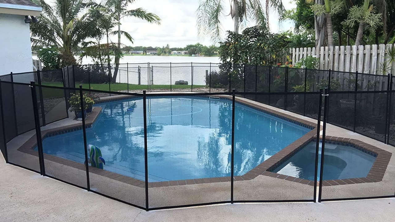 WaterWarden Pool Fence