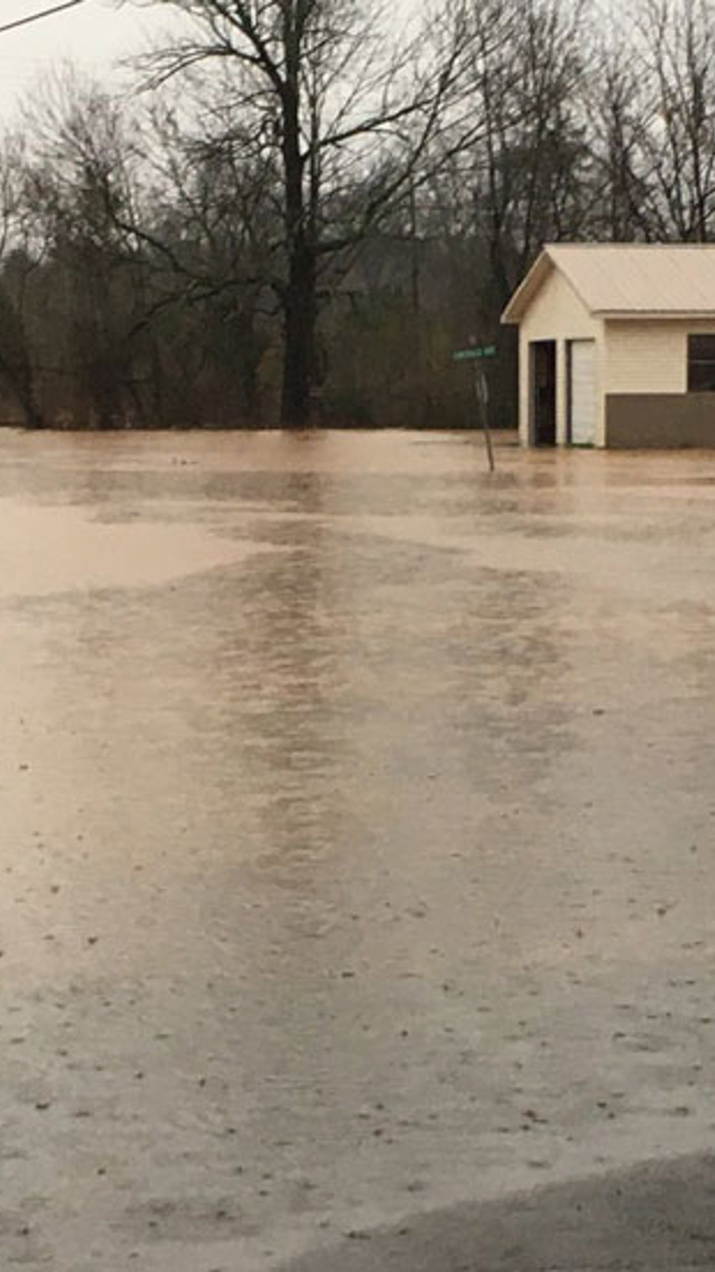 Rockslide Derails Train In Kentucky Rain Damaged Alabama Highway Shuts Down Indefinitely The Weather Channel Articles From The Weather Channel Weather Com