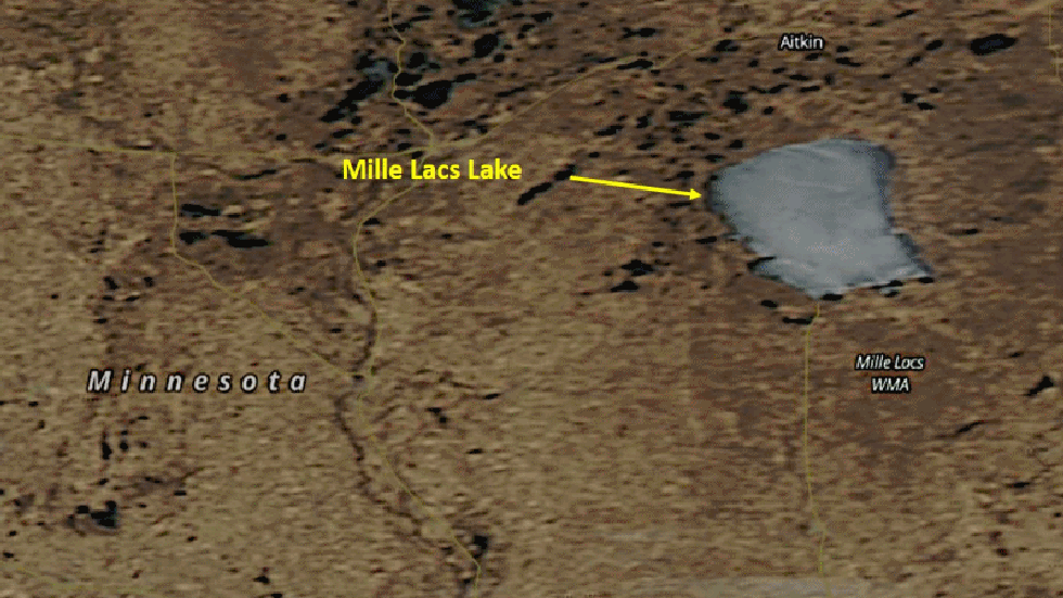 Satellite images of Mille Lacs Lake on 4/19/20 and 4/21/20