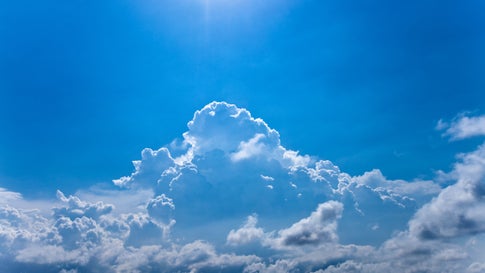 Vermehrt Zu Sehen Das Steckt Hinter Den Imposanten Wolkenturmen Am Himmel The Weather Channel Artikel Von The Weather Channel Weather Com