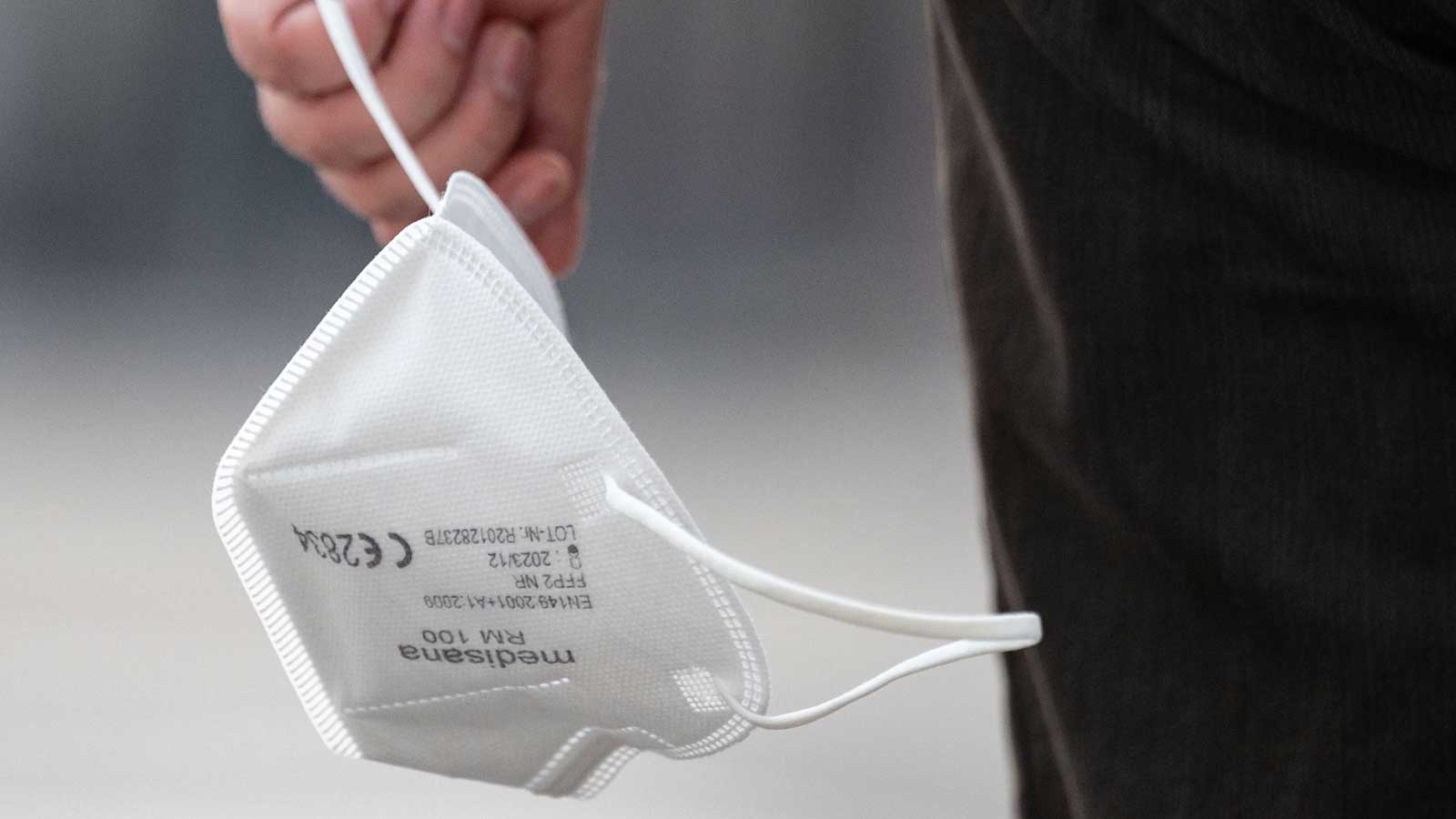 ffp2-maske Marijan Murat/dpa