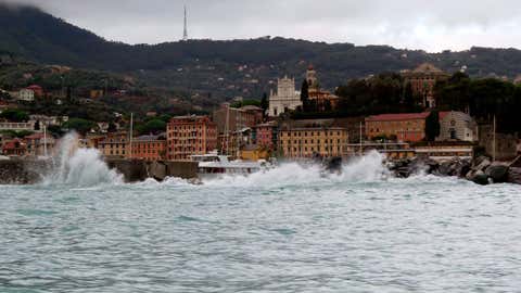 Mehr Als 30 Tote Heftige Unwetter Wuten Weiter Uber Italien Artikel Von The Weather Channel Weather Com