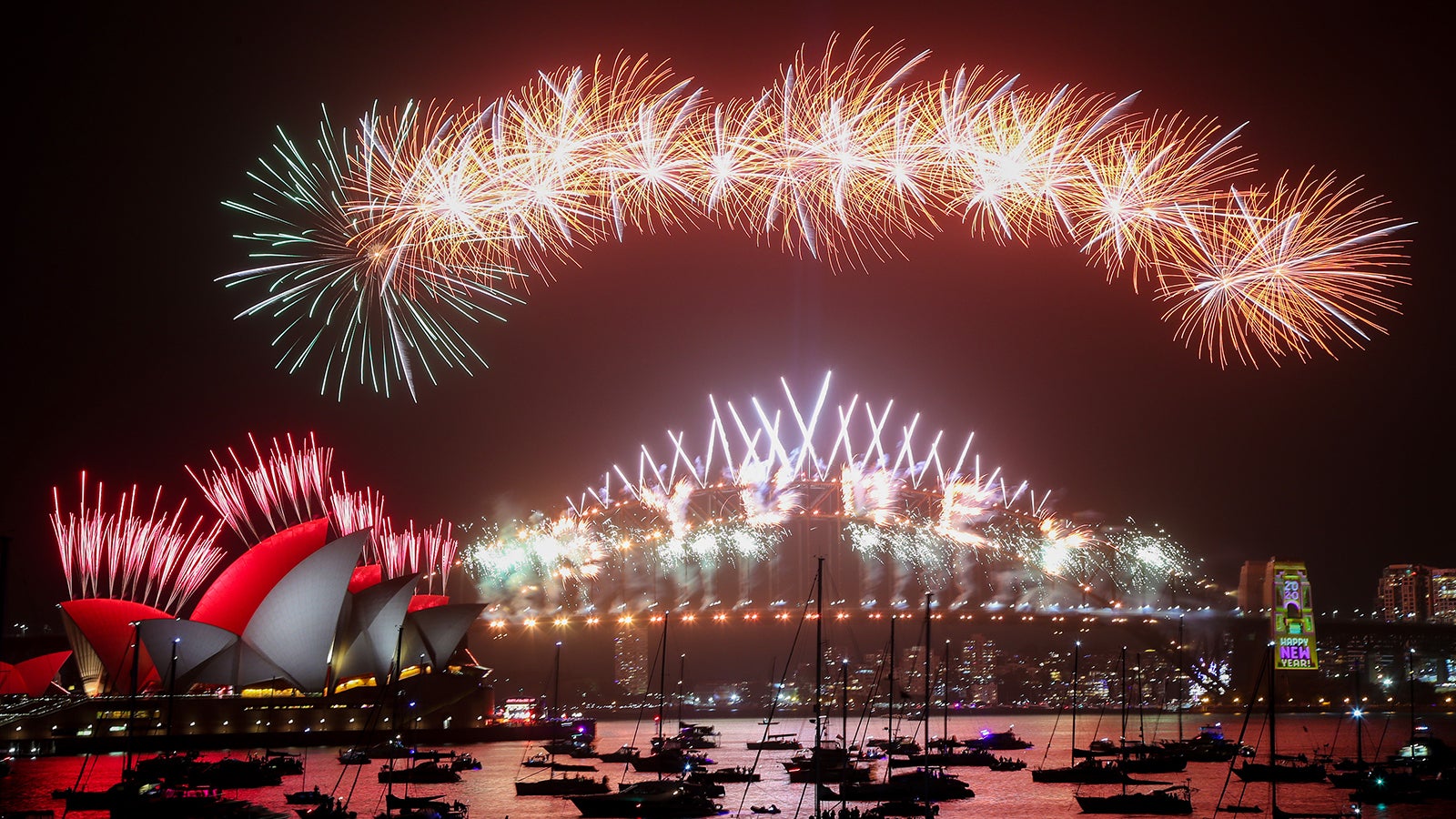 Silvester 18 Autos Krachen Bei Nebel Ineinander Affenhaus Im Zoo Abgebrannt Artikel Von The Weather Channel Weather Com