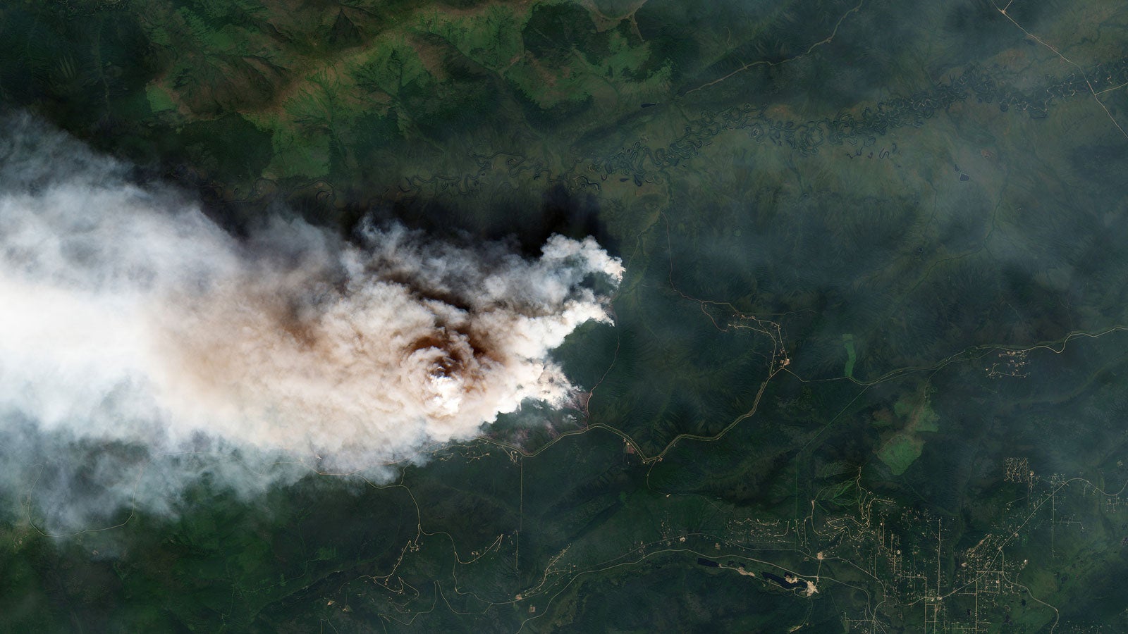This Tuesday, July 9, 2019, Copernicus Sentinel-2 natural color satellite image provided by Maxar Technologies shows the Shovel Creek Fire, northwest of Fairbanks, Alaska. (Satellite image &Acirc;&copy;2019 Maxar Technologies via AP) 