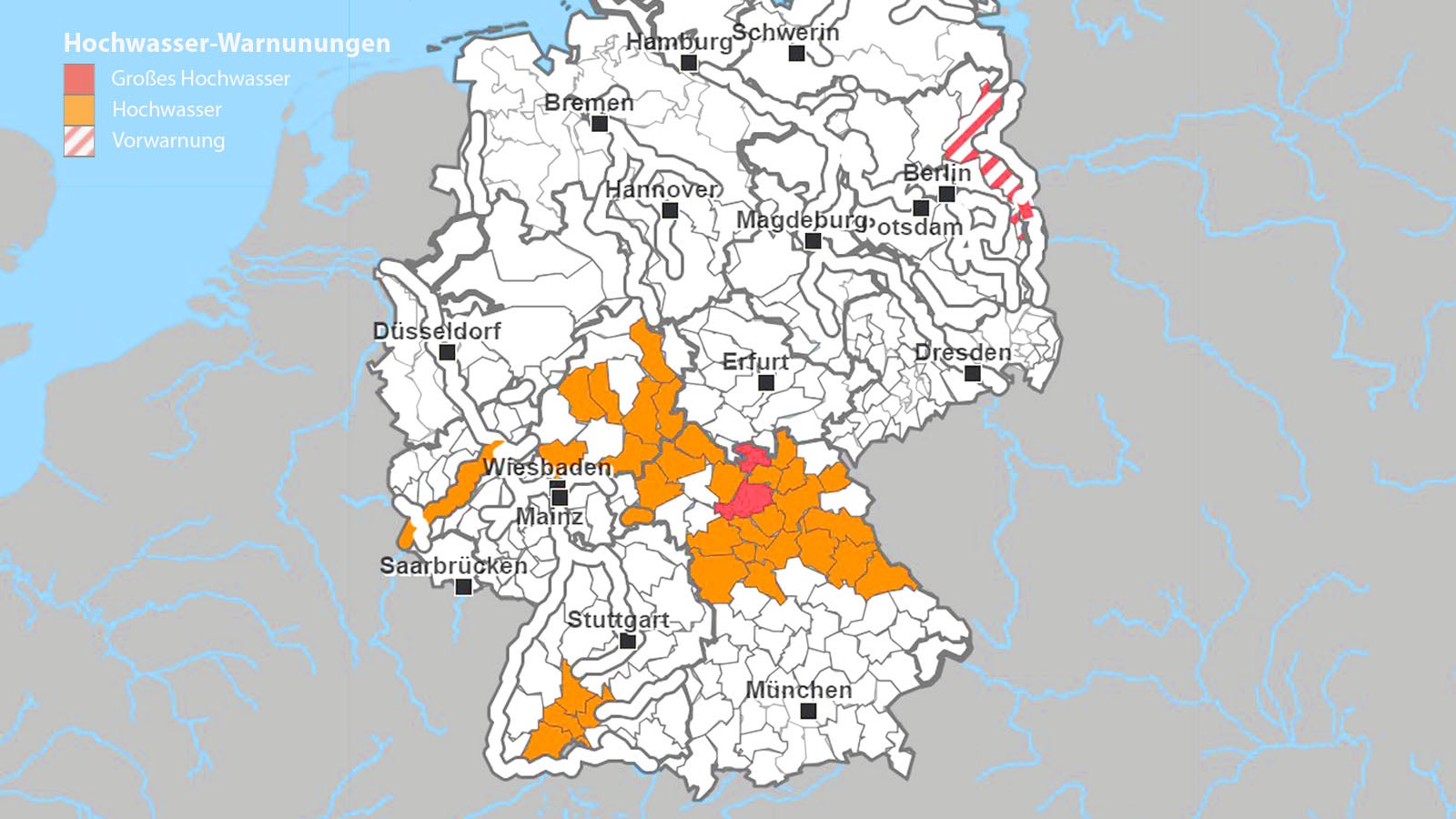 Warnkarte von Deutschland zeigt Gebiete, die von Hochwasser gef&auml;hrdet sind.