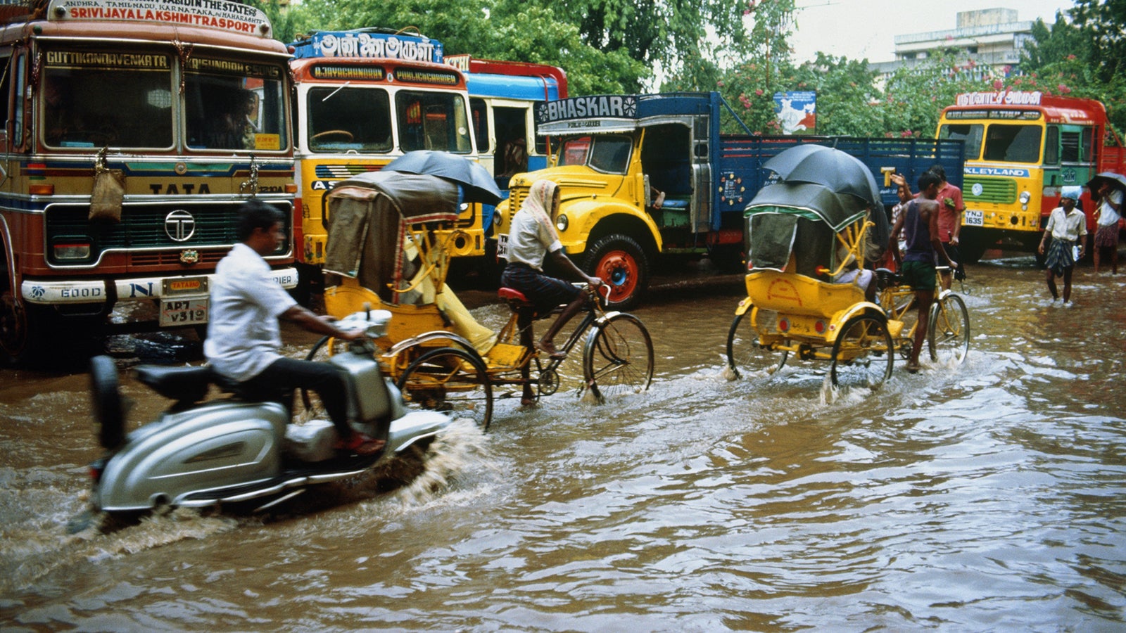 Der Monsun bringt dem indischen Subkontinent von Juni bis September rund 78 Prozent des Jahresniederschlags.