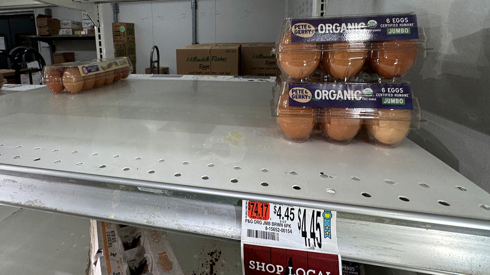 In den USA sind die Eier knapp. Grund ist der j&uuml;ngste Ausbruch der Vogelgrippe - zahlreiche Legehennen wurden gekeult, um die Seuche einzud&auml;mmen. Der Eiermangel f&uuml;hrt zu h&ouml;heren Preisen. Foto: Robert F. Bukaty/AP/dpa