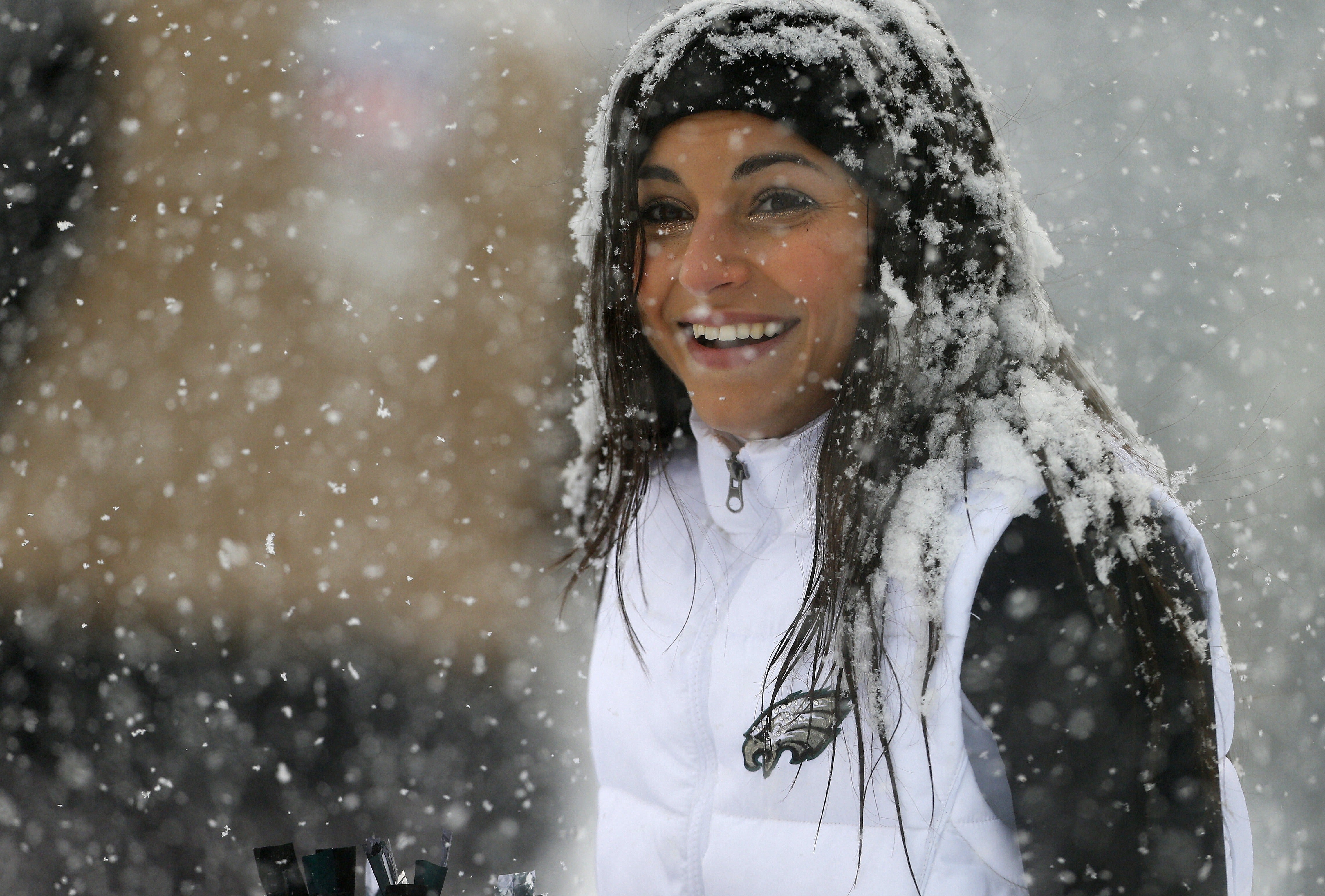 PHILADELPHIA, PA - DECEMBER 8:  A member of the Philadelphia Eagles cheerleaders during a game against the Detroit Lions  at Lincoln Financial Field on December 8, 2013 in Philadelphia, Pennsylvania. (Photo by Rich Schultz /Getty Images)