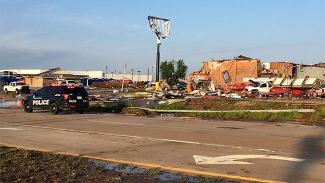 Ef3 Tornado Devastates Motel Trailer Park In El Reno Oklahoma Two People Killed The Weather Channel Articles From The Weather Channel Weather Com