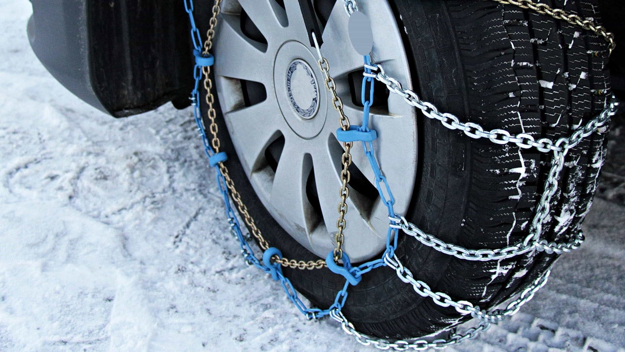 Les Pneus Hiver Dispensent Ils De Mettre Des Chaines The Weather Channel Articles From The Weather Channel Weather Com