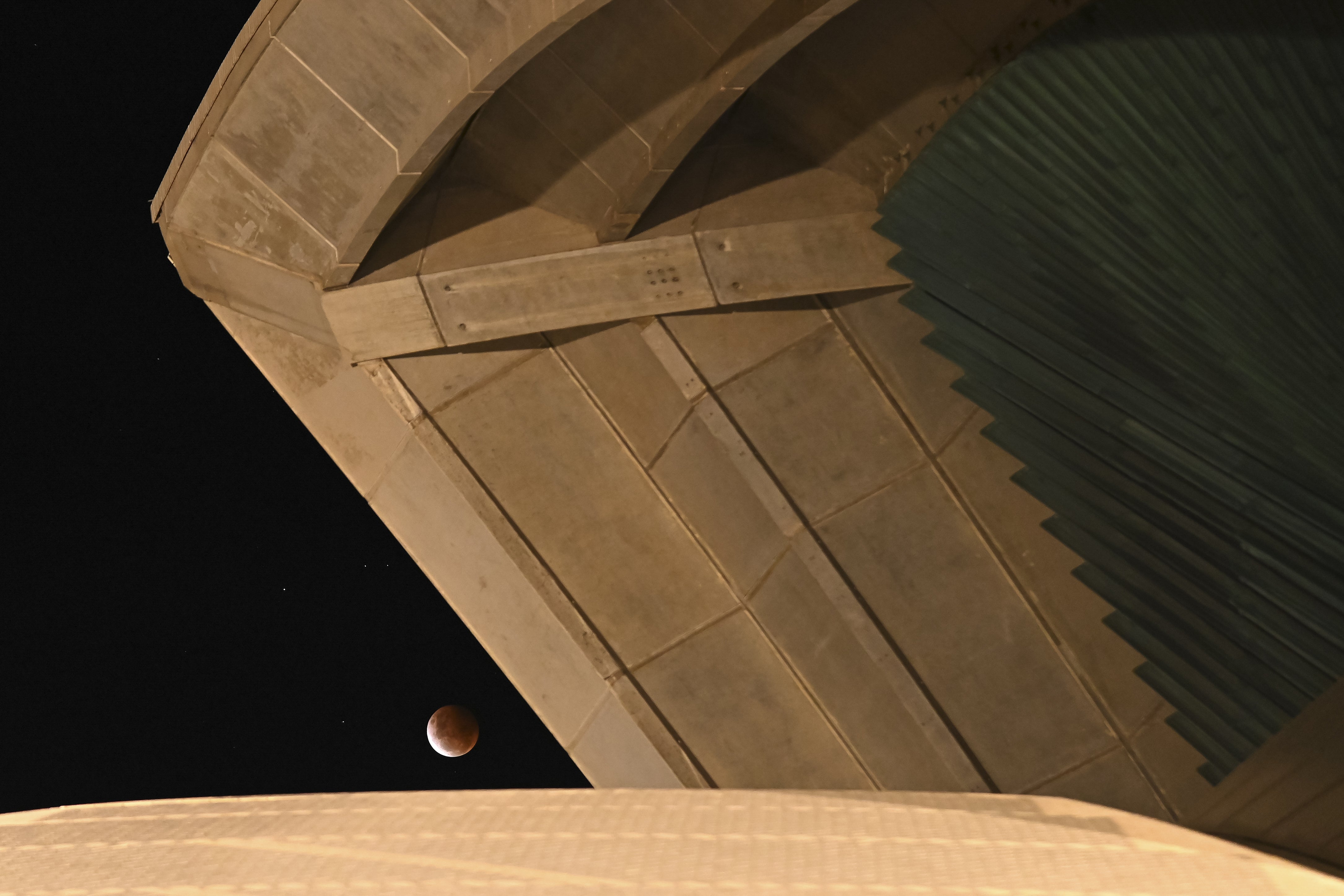 May Moon Magic Spectacular Photos Of Total Lunar Eclipse And Flower Moon From India And Around The World Photos The Weather Channel