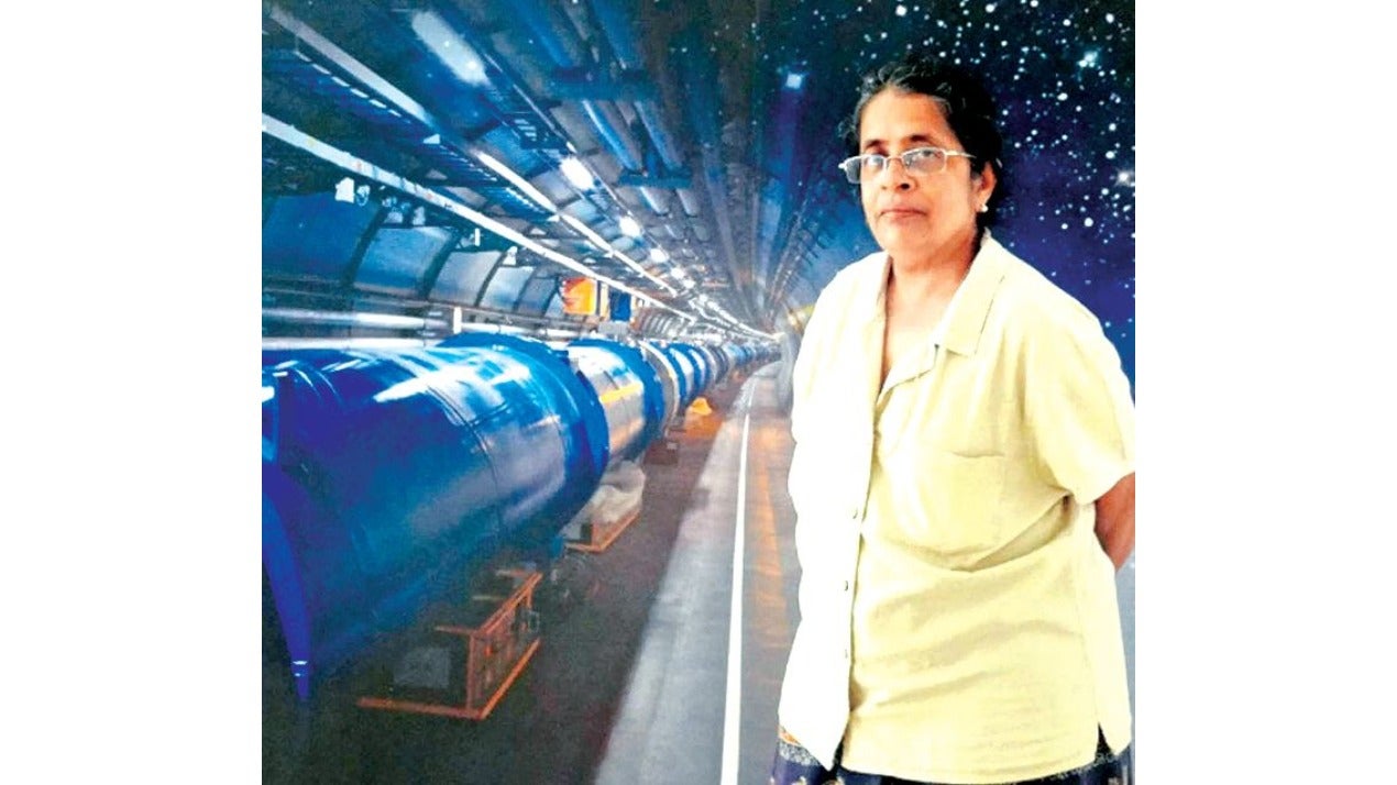  உலகப் புகழ்பெற்ற இந்திய துகள் இயற்பியலாளர் ரோகிணி காட்போல்| World renowned Indian particle physicist Rohini Godbole - Ayesha Era.Natarasan - https://bookday.in/