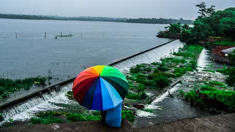 Ambazari lake overflowing in Nagpur (Aniruddhasingh Dinore / BCCL, Nagpur)