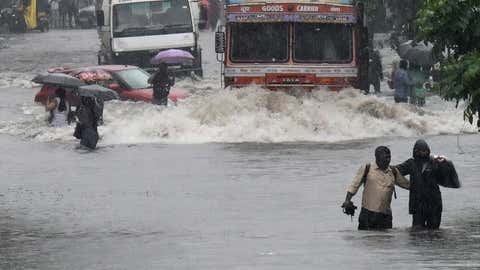 The situation in Mumbai after incessant heavy rains. (KK Choudhary/TOI, BCCL, Mumbai)