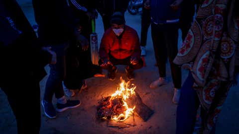 Night-Time Temperatures Forecast to Drop By 2-4°C Over Central, East India This Week | Weather.com