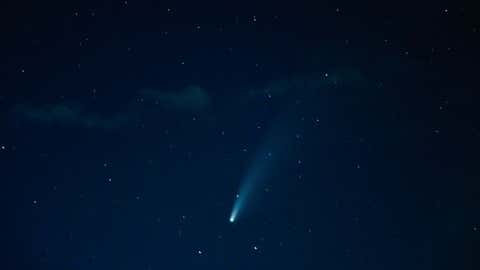 Gambar representatif komet NEOWISE (NASA/Bill Ingalls)