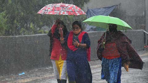 Rain drenched parts of Delhi amid the prevailing cold conditions this January. (Tarun Rawat/TOI, BCCL, Delhi)