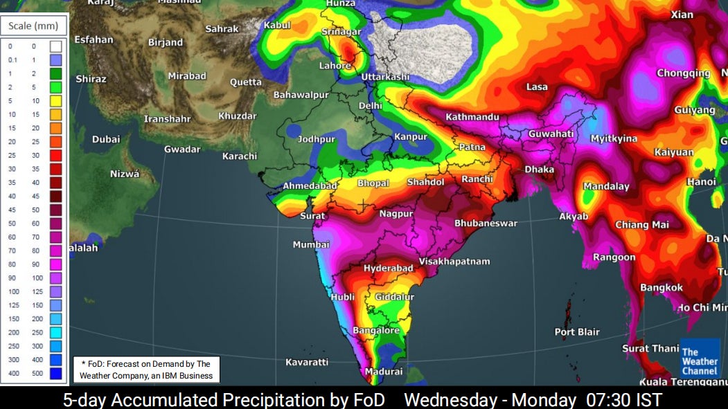 Monsoon Rains Pick Up in Kolkata and Other West Bengal Districts;  Widespread Rains, Thunderstorms Forecast Until June 26 | Weather.com