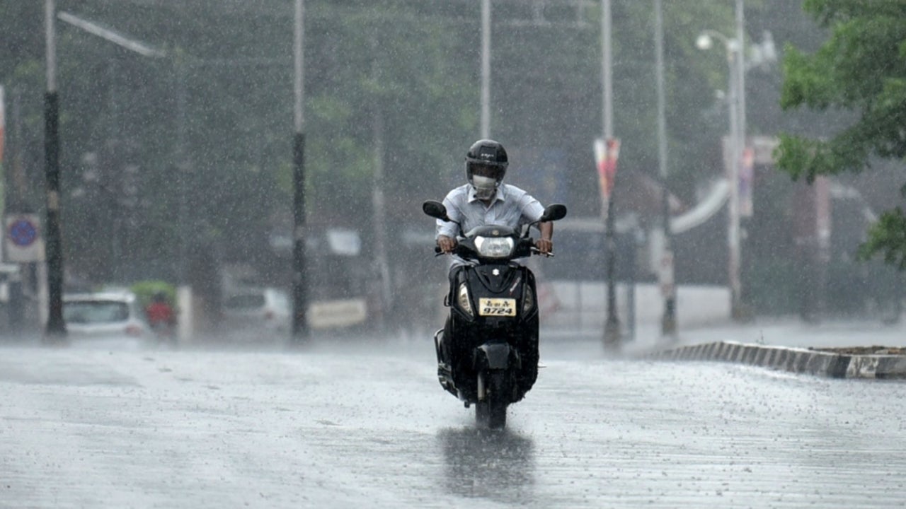 Karnataka, Kerala, Tamil Nadu to Experience Isolated Rains and ...