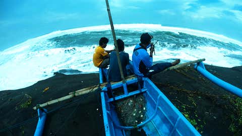 Tidal waves caused by La Nina. (Xinhua/Oka Hamied/IANS)