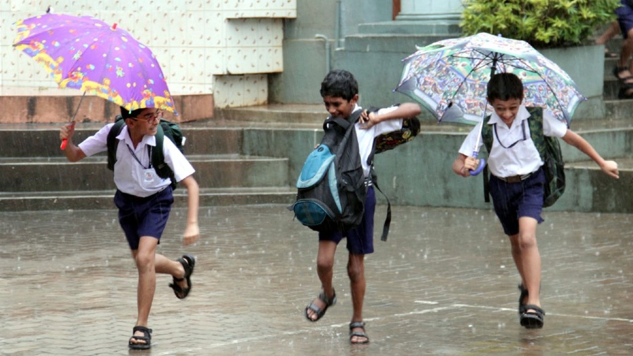 School Holiday Declared in Coastal Karnataka Districts After Heavy Rain Alert | Weather.com