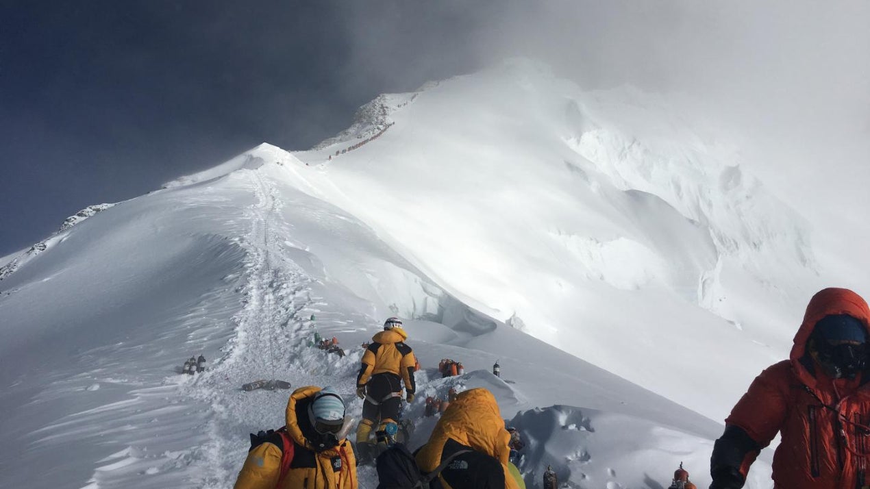 Microplastics Find Their Way To Top Of The World Death Zone Of Mount Everest The Weather Channel Articles From The Weather Channel Weather Com