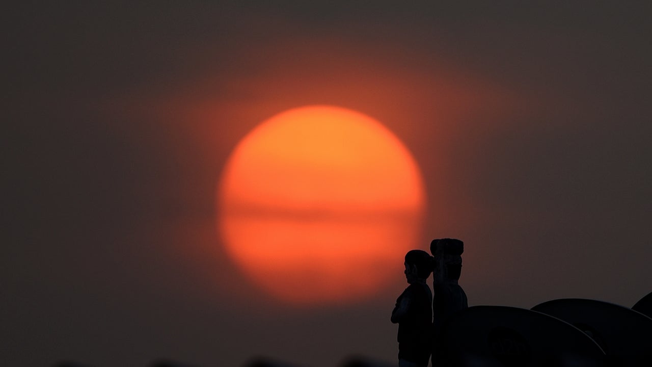 Where Will 2023's 'First' Sunrise Take Place? | Weather.com