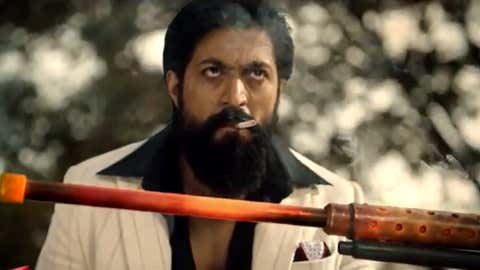 Yash in KGF Chapter 2. (YouTube/Bollywood Tashan screenshot)
